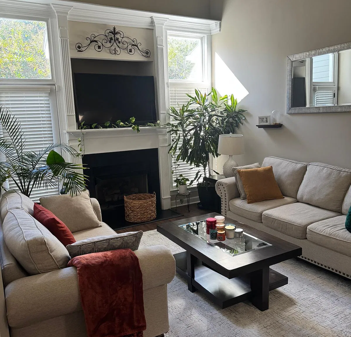 3 bed, 2.5 bath, 1595 sqft, $1,750 — Photo 1