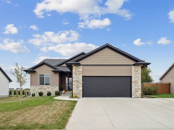 700 Windam Dr, Solon, IA 52333