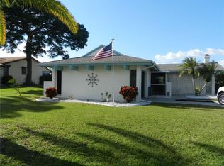 98 Caddy Rd, Rotonda West, FL 33947