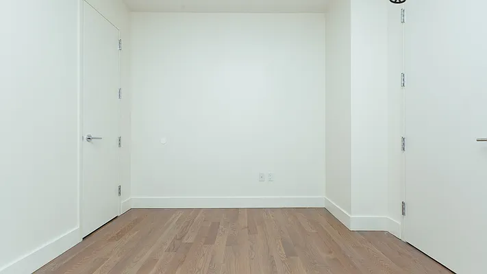 Rented by Nooklyn NYC LLC | media 32