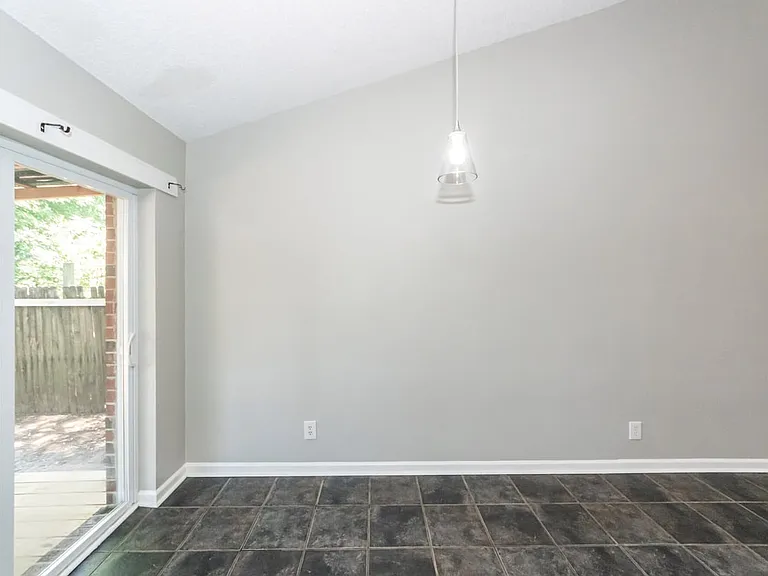 1441 Swamp Angel Ct — Photo 42