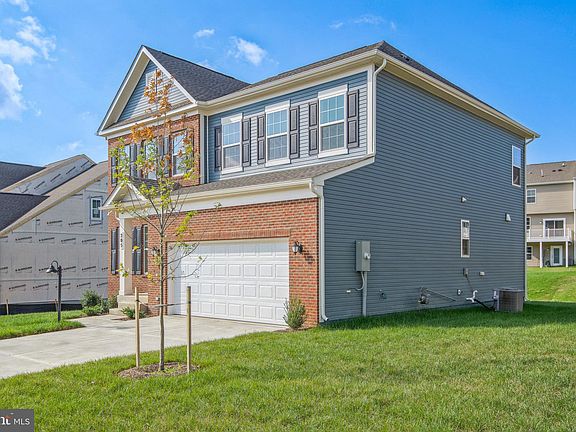 2nd image of 211 Lehigh Dr Lot 27