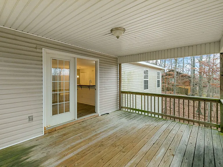 32 Kendal Dr — Photo 30