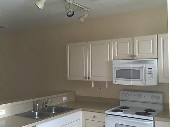 2nd image of 17335 NW 7th Ave APT 104