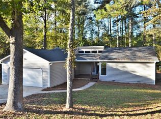 3208 Plymouth Rock Dr, Douglasville, GA 30135
