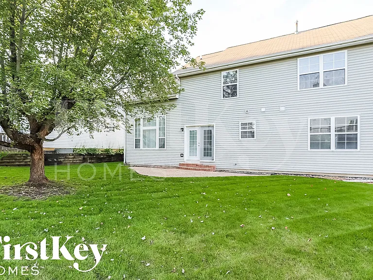 298 N Crooked Lake Ln — Photo 13