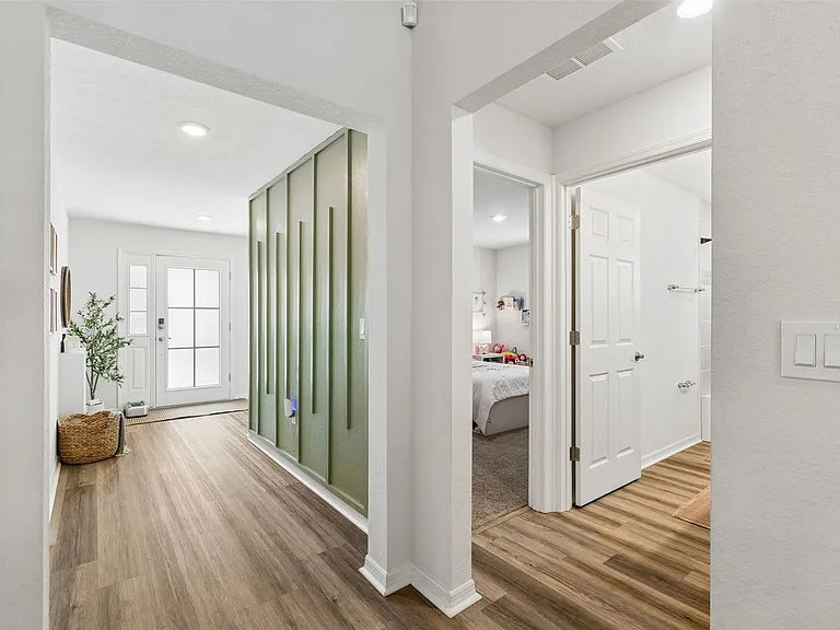 6981 Twisting Pines Loop — Photo 4