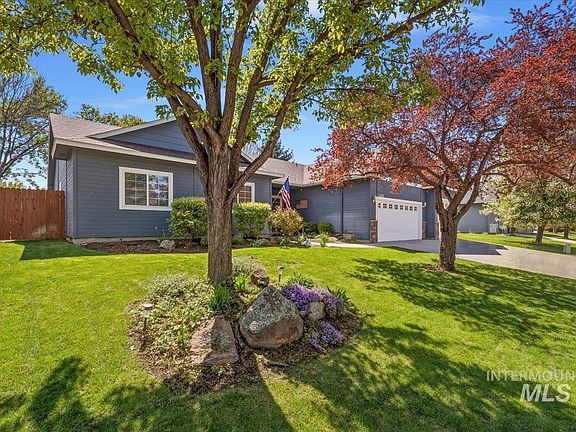 3rd image of 11579 W Peppermint Dr