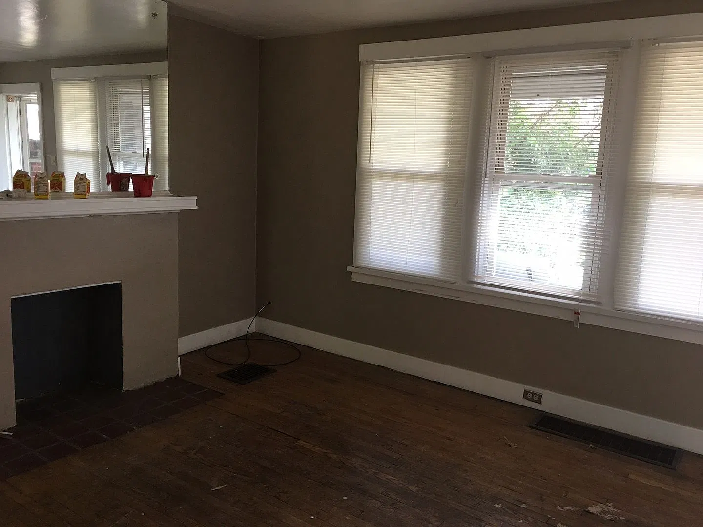 Pitt University Off Campus Housing — Photo 3