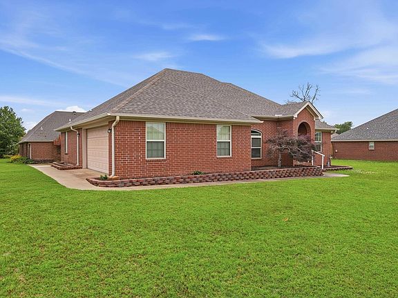 5th image of 2225 Caleb Dr