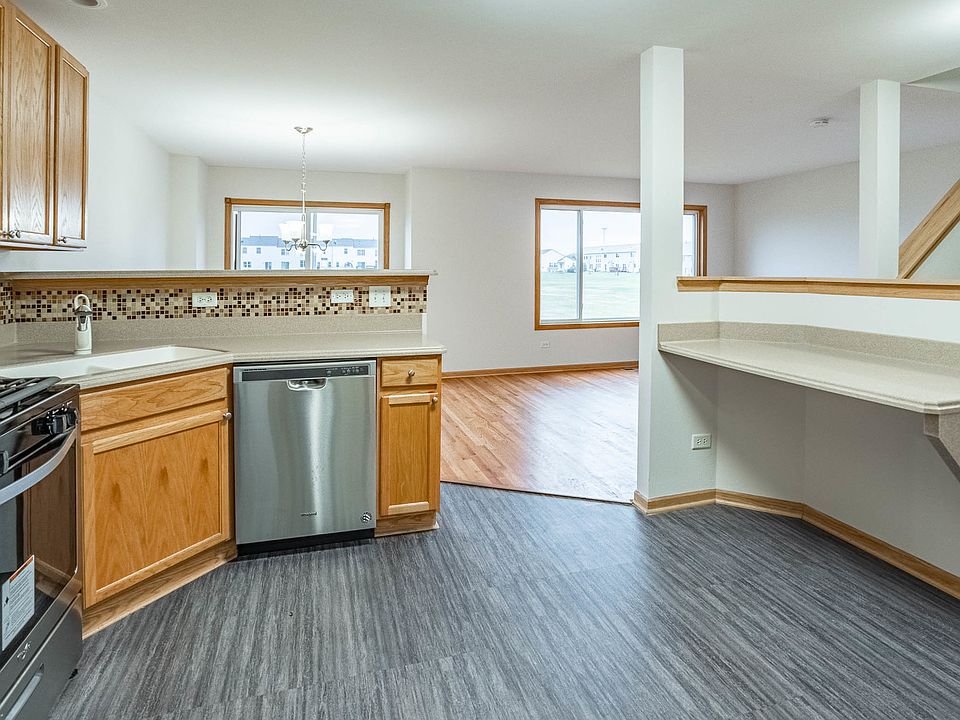 536 Prairie View Dr Minooka, IL, 60447 Apartments for Rent Zillow