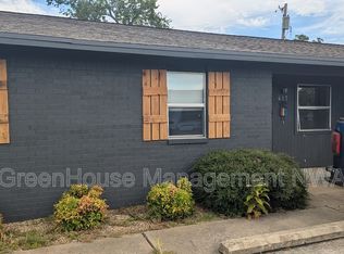 417 SE A St, Bentonville, AR 72712