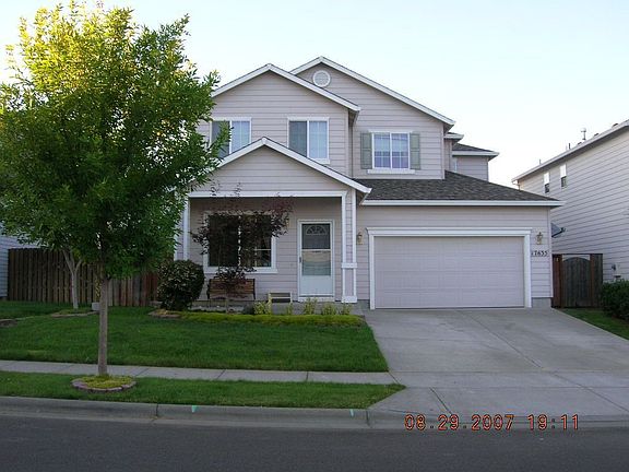Very nice curb appeal