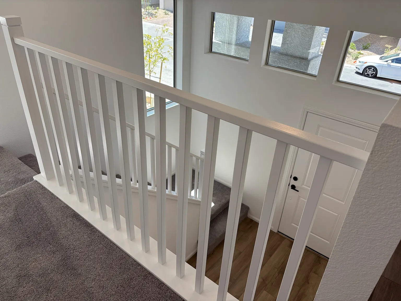 3 bed, 2030 sqft, $2,590 — Photo 2