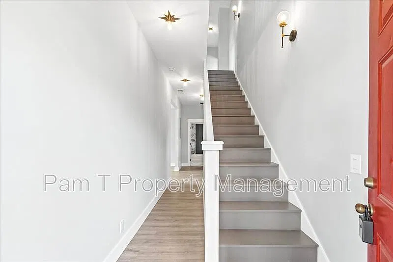 4 bed, 3.0 bath, 1848 sqft, $2,755 — Photo 4