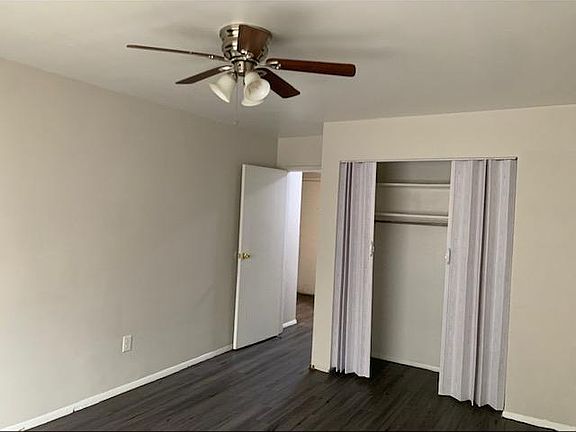 2nd image of 2058 Auburn Ave APT 8