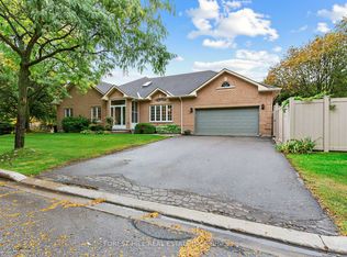 104 Sanibel Cres, Vaughan, ON L4J8K7