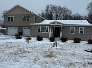 12 Cheryl Dr, Farmington, CT 06032