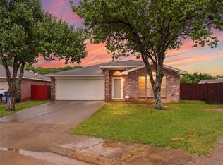 9307 Crimnson Ct, Dallas, TX 75217