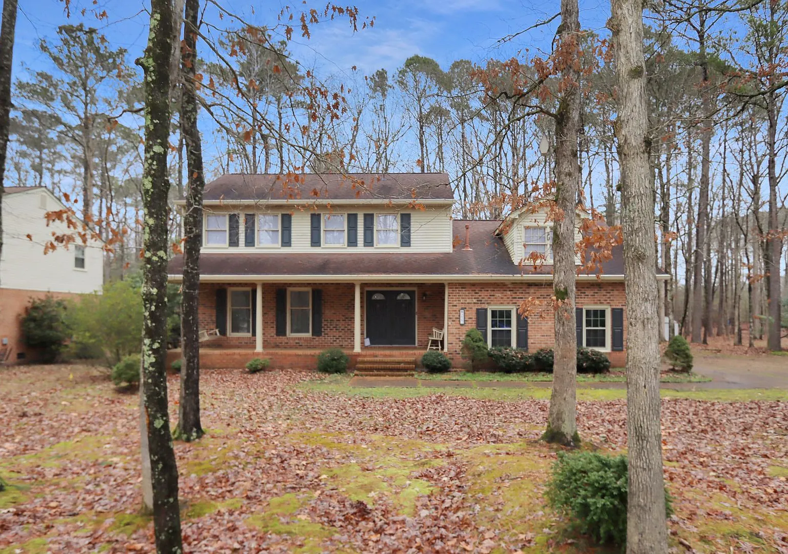 227 Aspen Blvd Yorktown VA 23692 — Photo 1