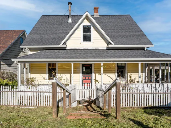 33850 E Ln, Albion, CA 95410