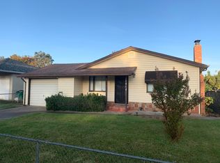 1414 Jeffries Ave, Anderson, CA 96007