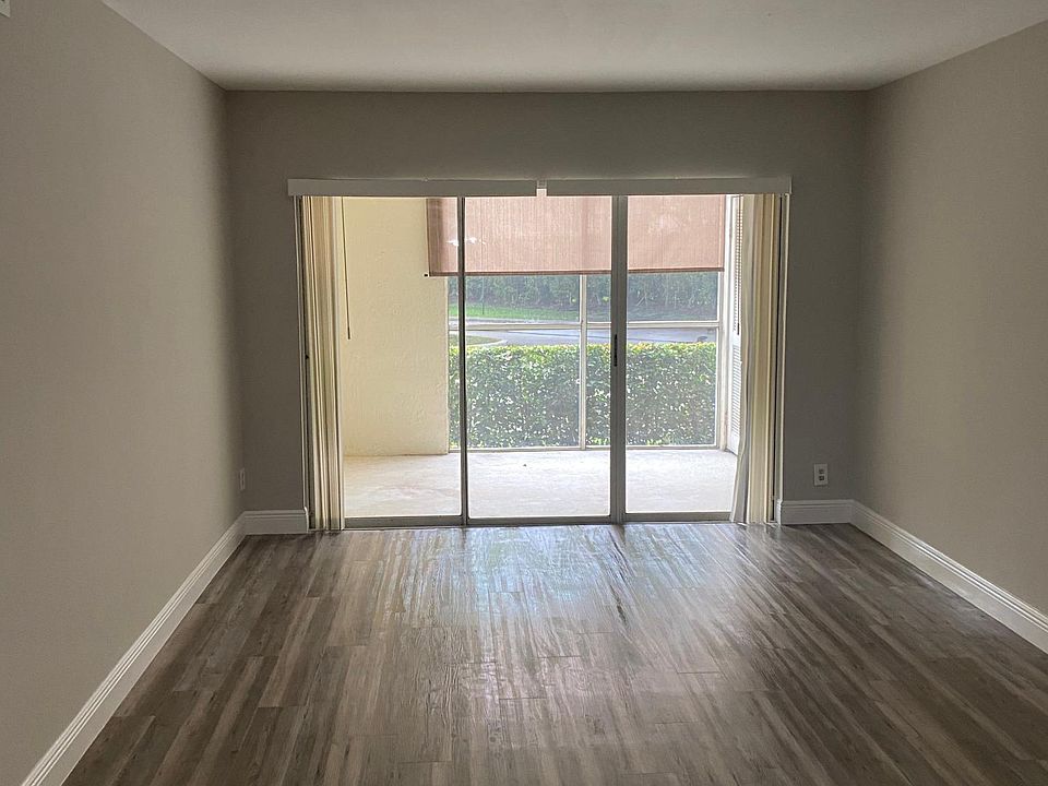 1st image of 9877 Westview Dr APT 616