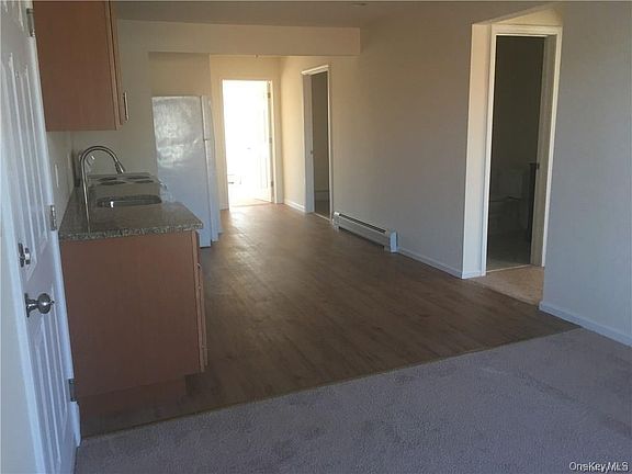 2nd image of 15 N Liberty Dr Floor 2