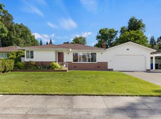 1824 Maryal Dr, Sacramento, CA 95864