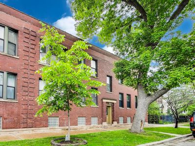 1954 W George St #2, Chicago, IL, 60657