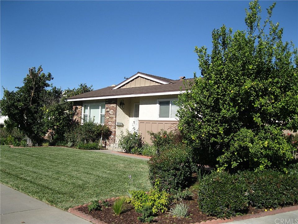 1st image of 2315 E Alden Ave