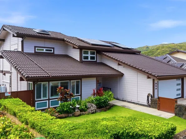 220 Kaiolohia Pl, Honolulu, HI 96825
