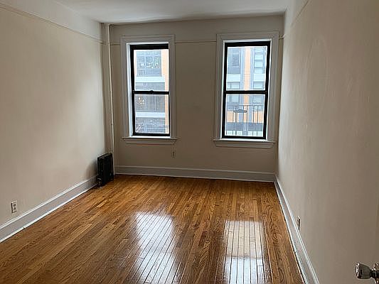 3rd image of 30-07 Broadway #22