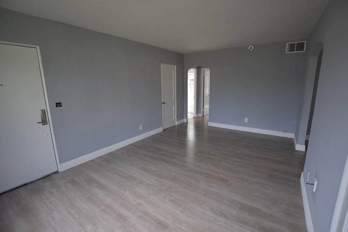 620 Florida Street — Photo 4