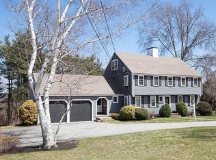 15 Fairoaks Ln, Cohasset, MA 02025