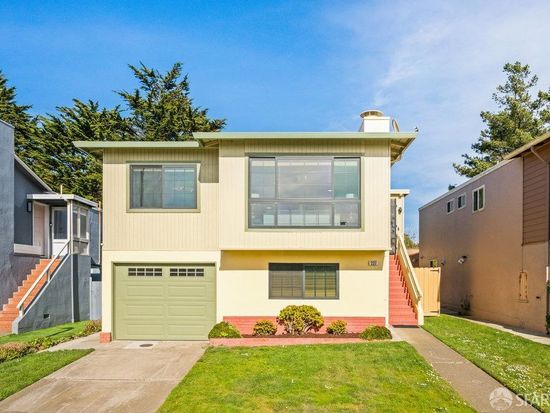 227 Gateway Dr, Pacifica, CA 94044