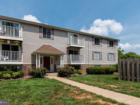 2nd image of 8048 Abbey Ct APT K