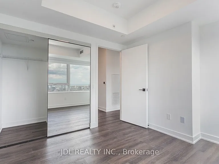 609 Sherbourne St #3709 — Photo 21