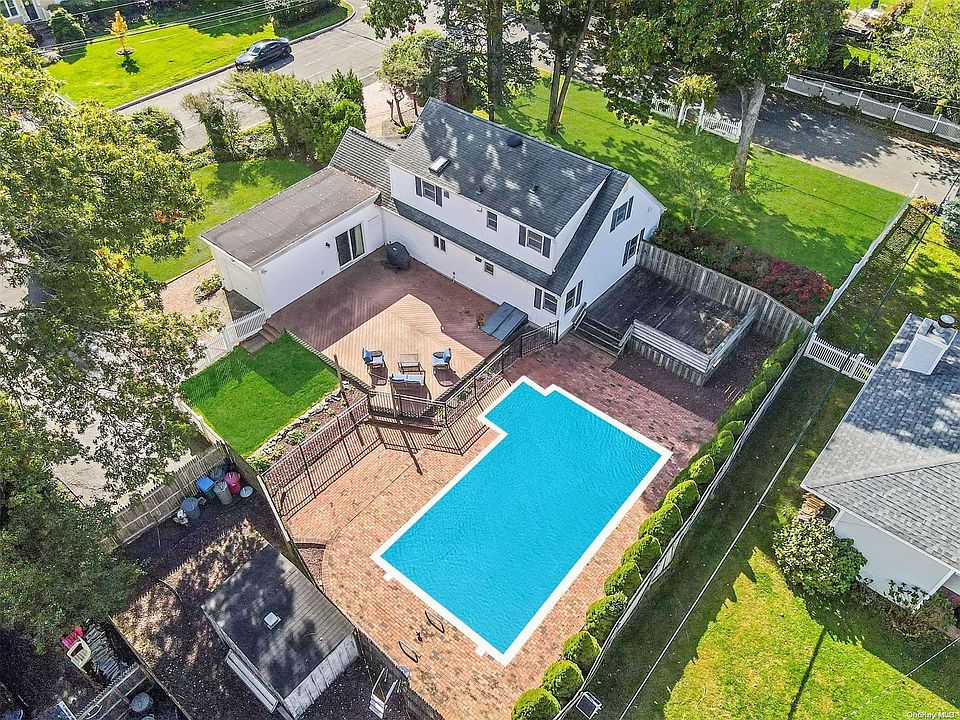 1st image of 273 Cambon Avenue
