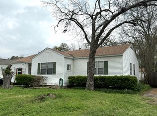 406 Collins Dr, Irving, TX 75060