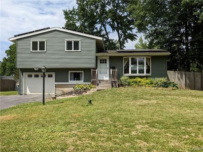 7 Gull Path, Liverpool, NY, 13090