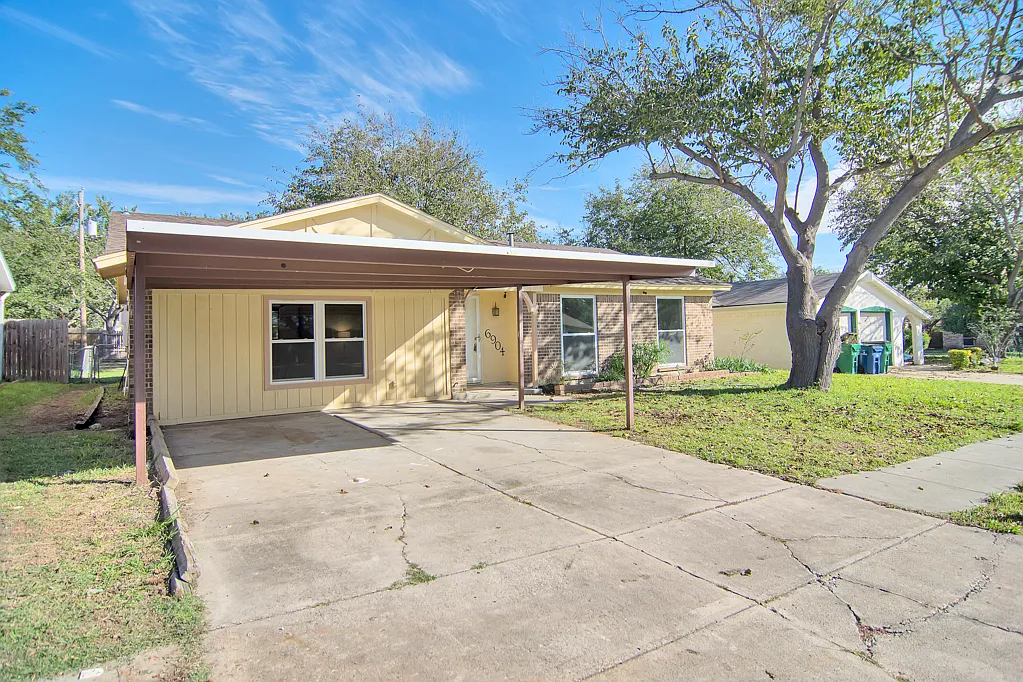 3 bed, 1700 sqft, $1,950 — Photo 4