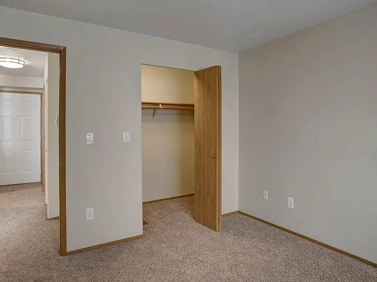 Leilani Apartment Homes — Photo 23