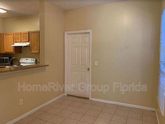 4th image of 463 Sherwood Oaks Dr