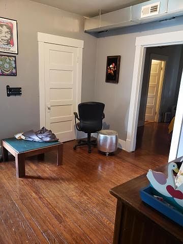 2nd image of 633 E Barbee Ave APT 4