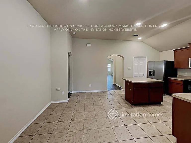 6520 Chalk River Dr — Photo 8