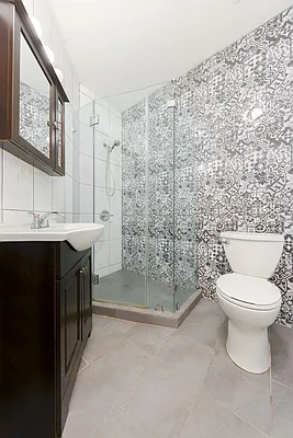 Rented by Keller Williams NYC | media 24