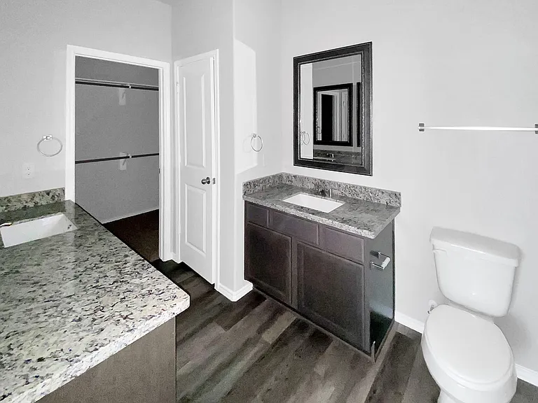 1202 Saint Lawrence River Rd — Photo 11
