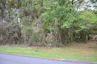 2nd image of 5434 E Arbor St