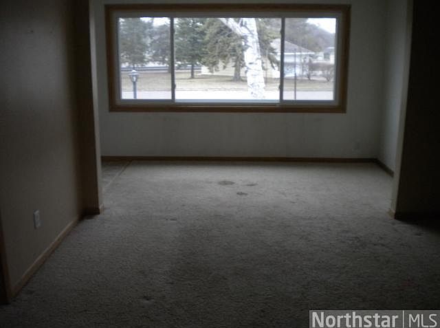 1st image of 601 2nd Ave S